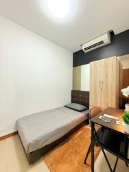 The Lakeshore (D22), Condominium #475899261